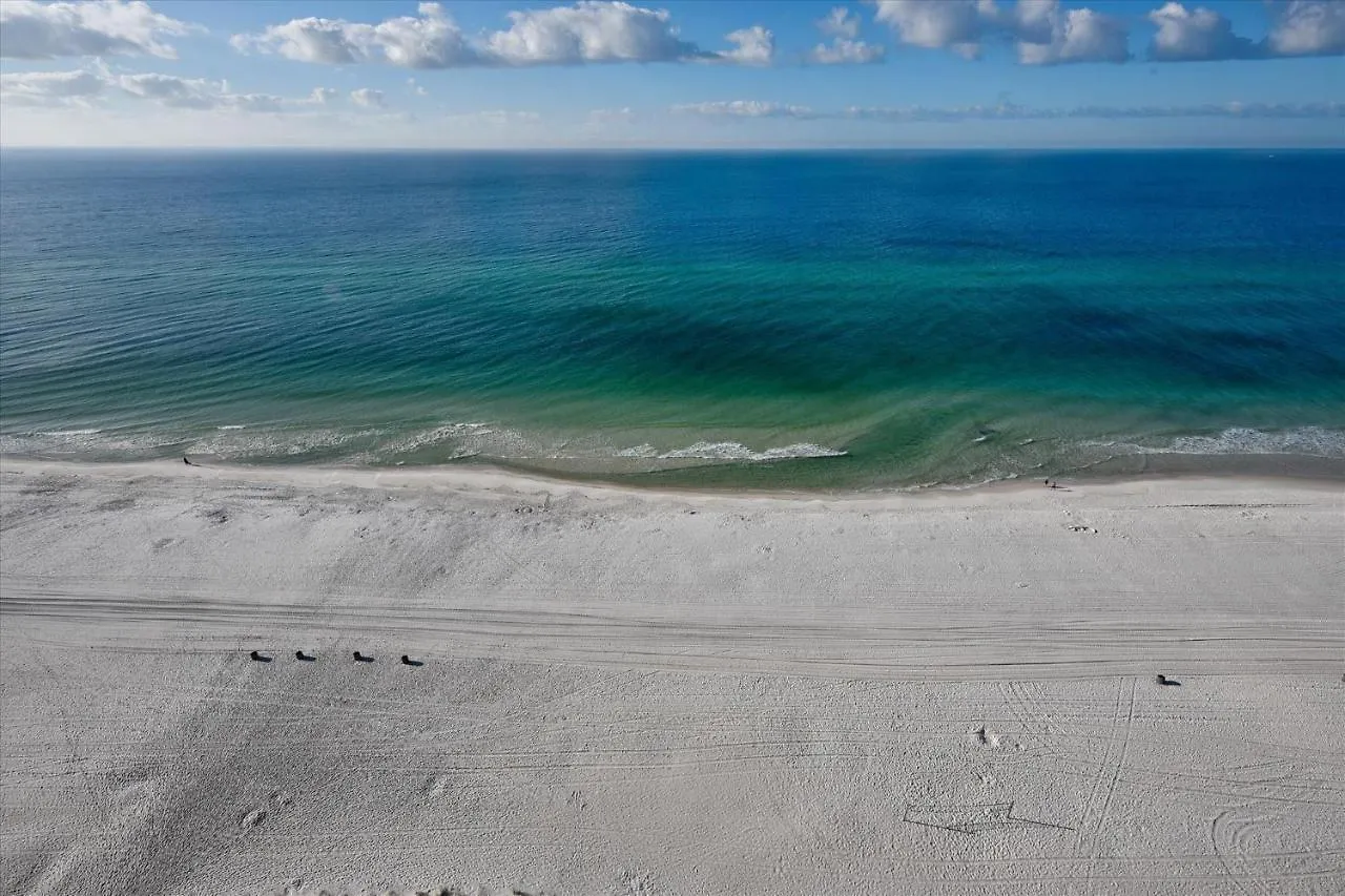 Shores of Panama: Renovated 2-Bedroom Condo with Reserved Parking Panama City Beach Apartment