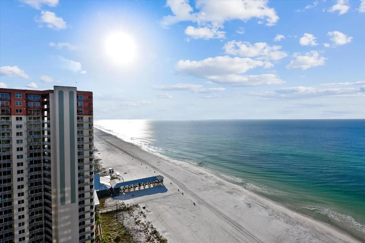 Shores of Panama: Renovated 2-Bedroom Condo with Reserved Parking Panama City Beach