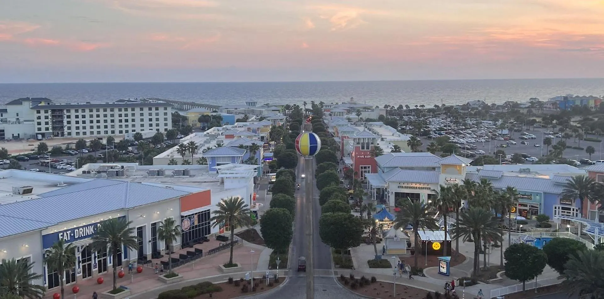 Apartment Shores of Panama: Renovated 2-Bedroom Condo with Reserved Parking Panama City Beach United States